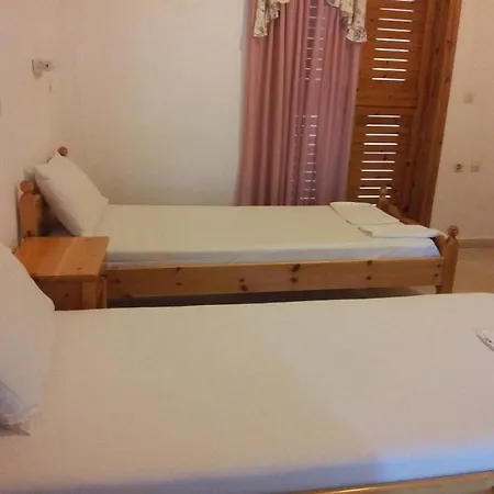 Loula Lejlighedshotel